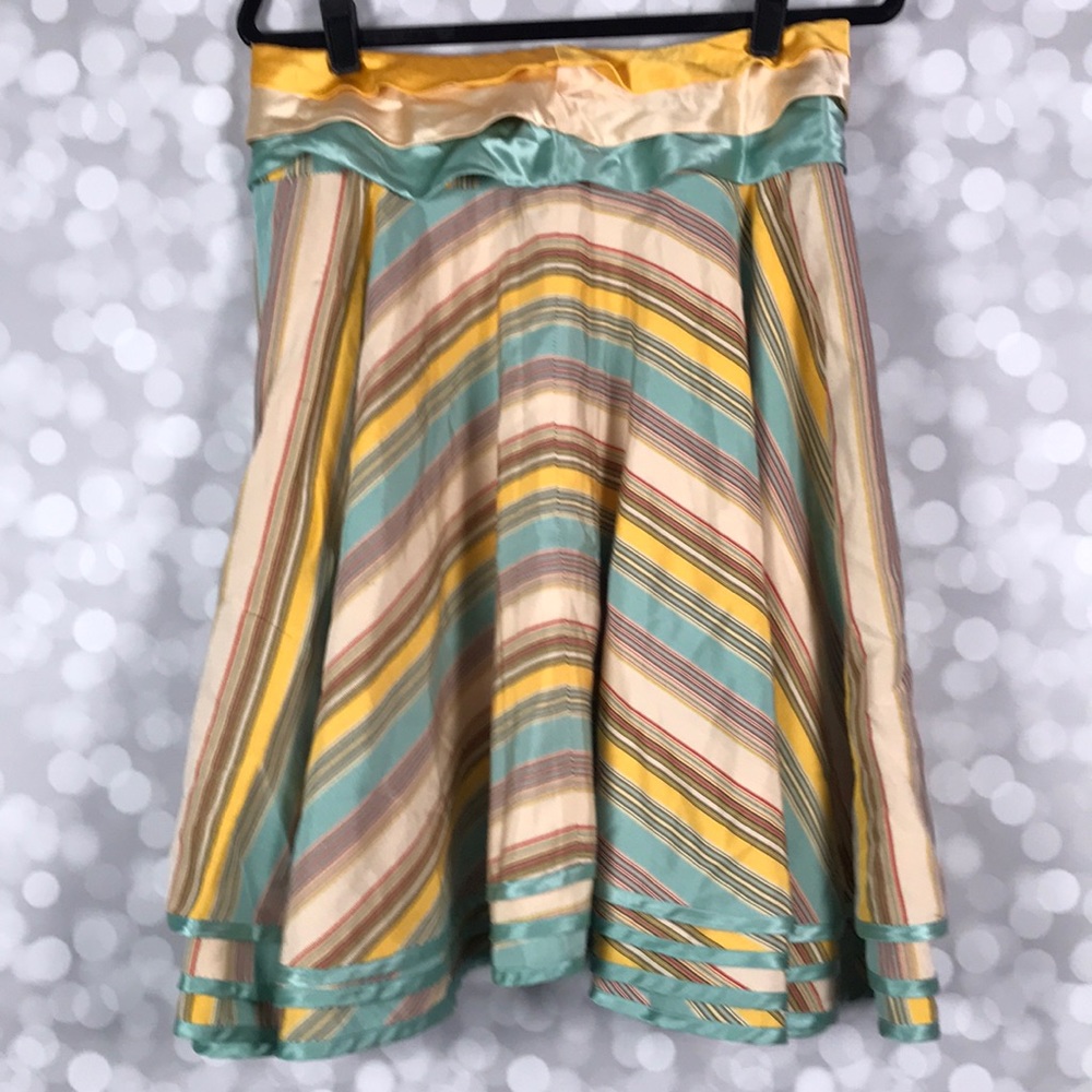Absolutely gorgeous Anthropologie skirt